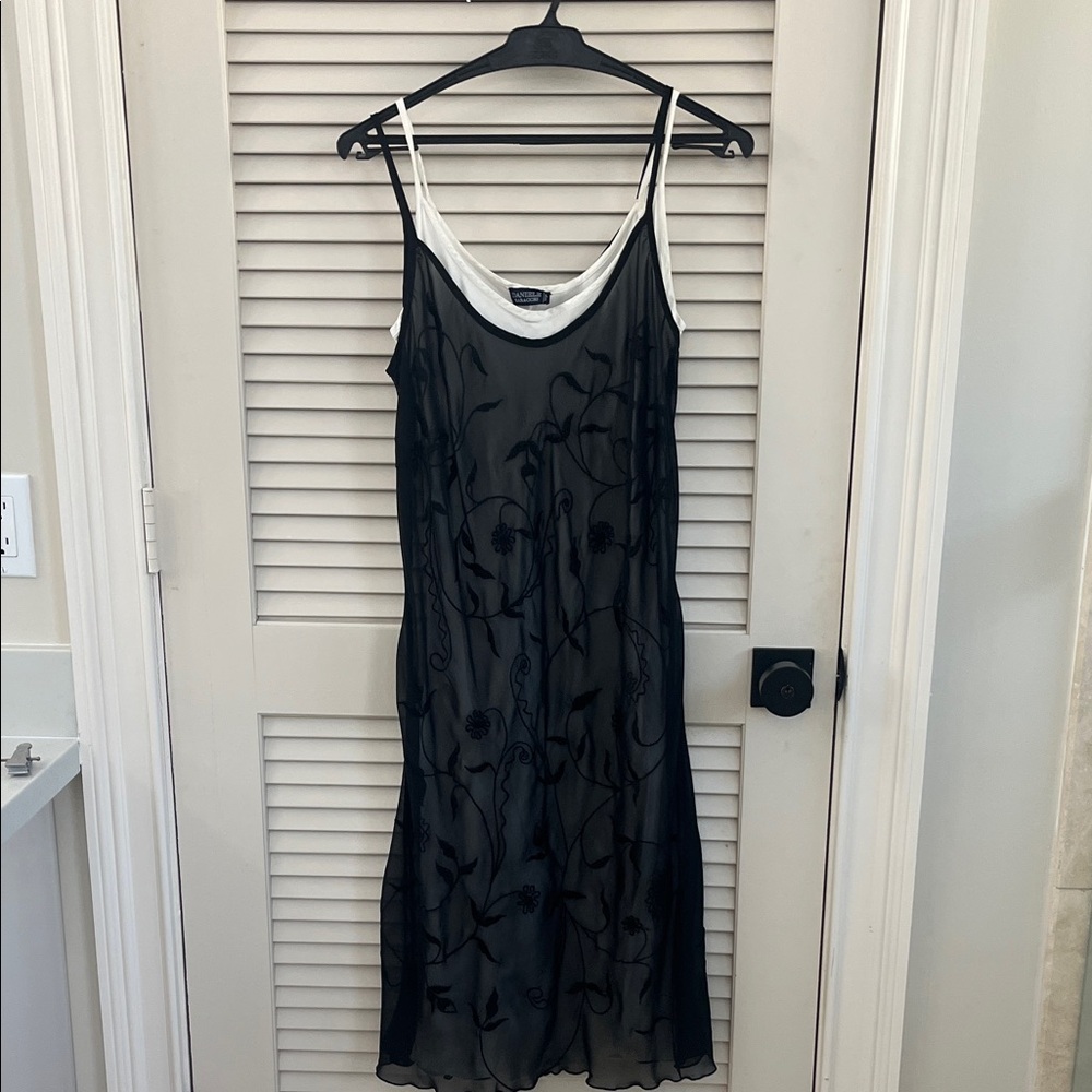 Elegant Black Midi Dress